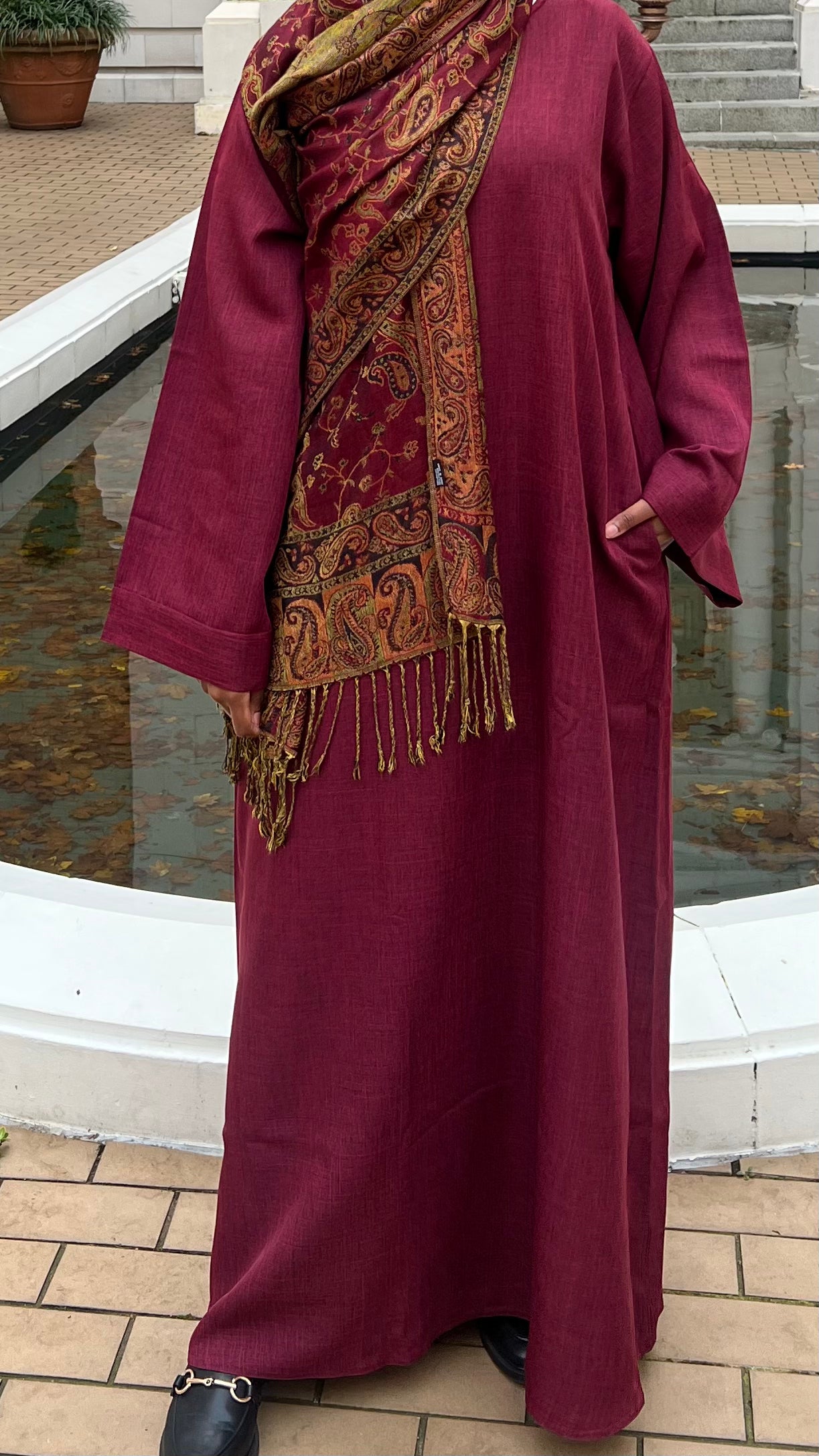 Closed abaya- Cherry Red