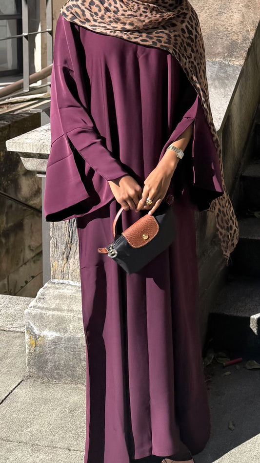 Closed abaya - plum maroon